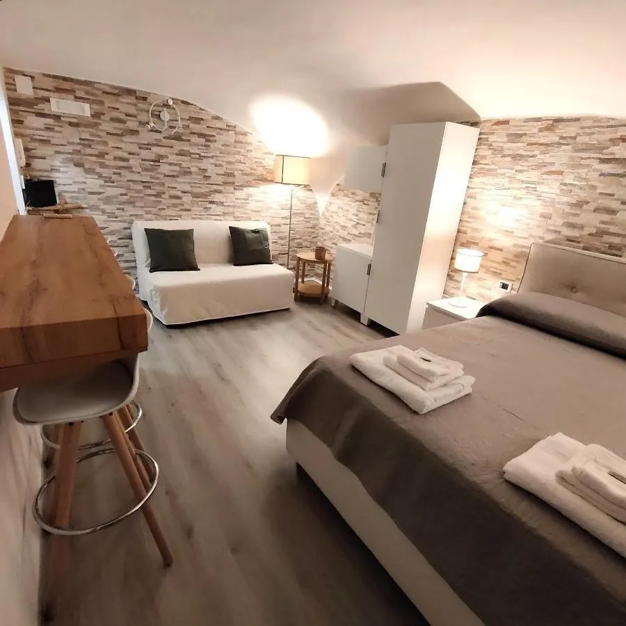 Il Salotto Di Napoli - Guest House location