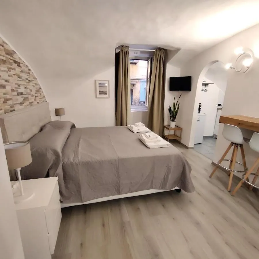 Apartment Il Salotto Di Napoli - Guest House